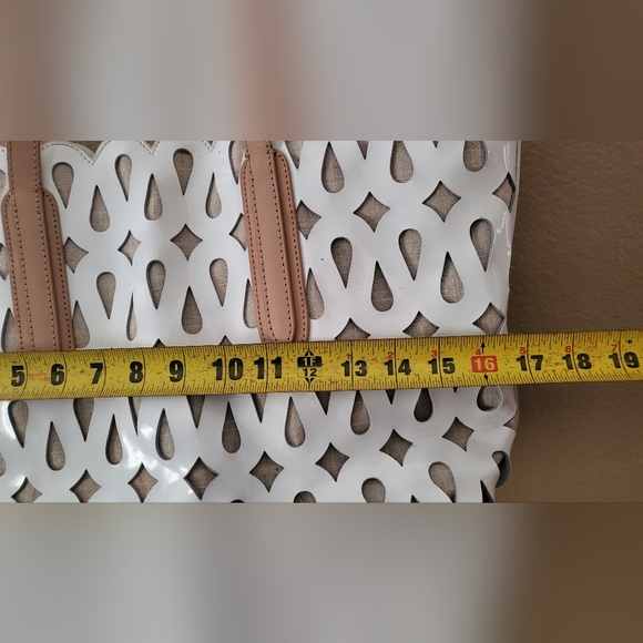 Sondra Roberts Leather Tote Purse - Picture 13 of 14